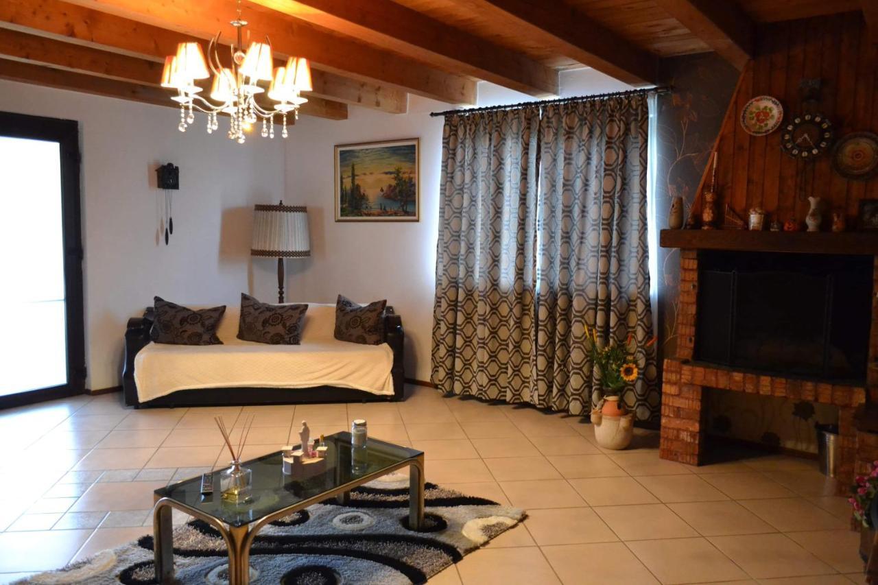 Casa Ricciotti Villa Tritenii de Jos Luaran gambar